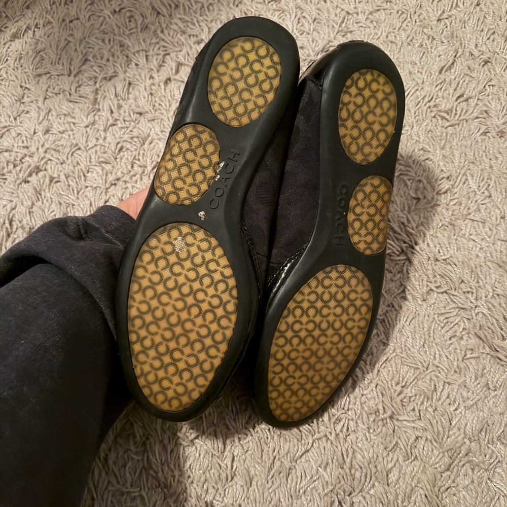 Coach Black Flats - Picture 2 of 3